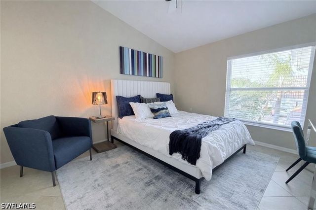 5640 Northboro DR 201, Naples, FL 34110