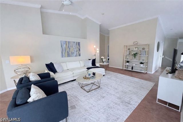 5640 Northboro DR 201, Naples, FL 34110