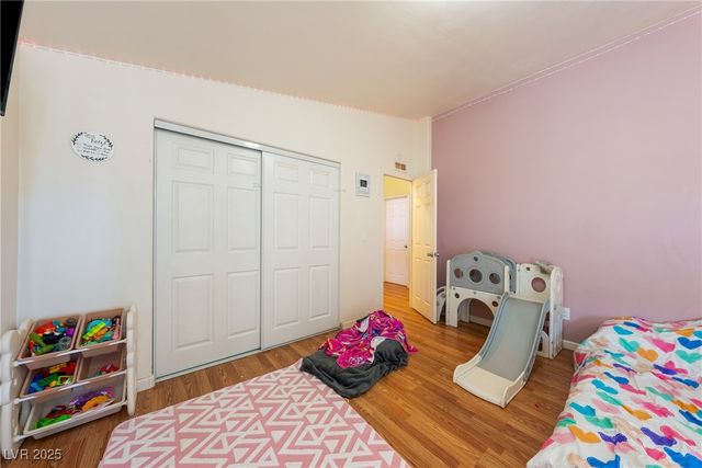 2700 East Dandelion Street, Pahrump, NV 89048