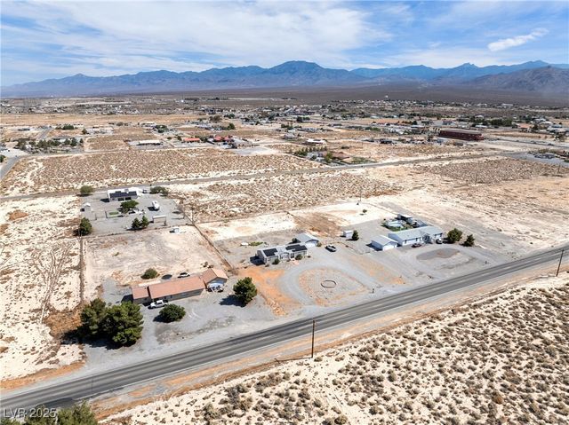 2700 East Dandelion Street, Pahrump, NV 89048