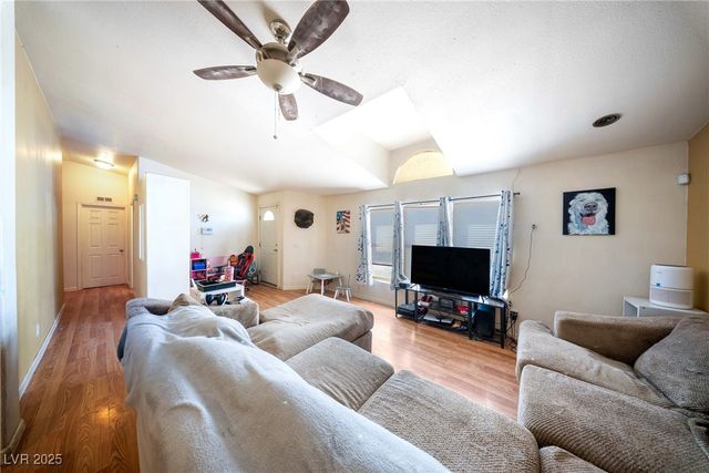 2700 East Dandelion Street, Pahrump, NV 89048