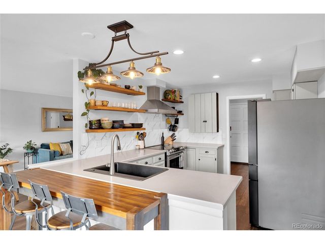 10320 W 102nd Ave, Broomfield, CO 80021