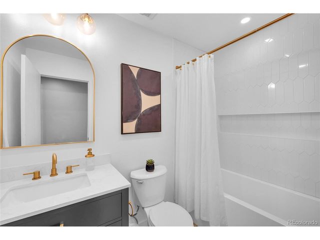 10320 W 102nd Ave, Broomfield, CO 80021