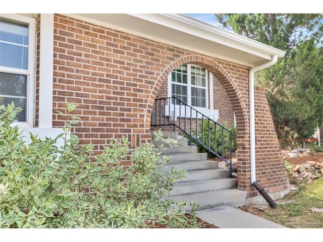 10320 W 102nd Ave, Broomfield, CO 80021