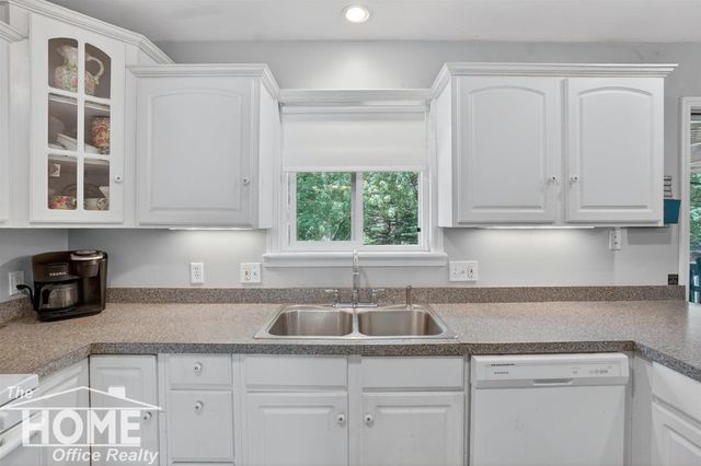 1208 Harding Avenue, Owosso, MI 48867