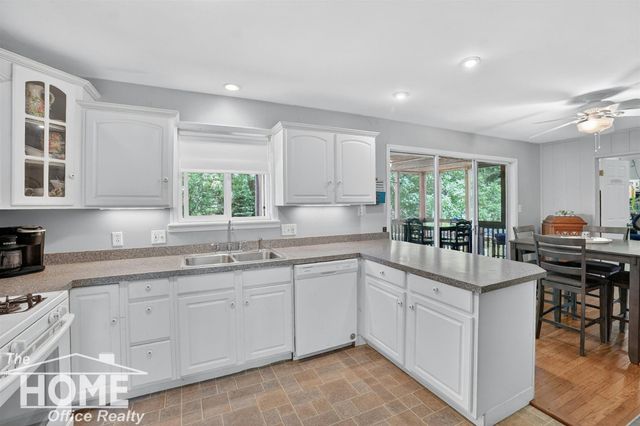 1208 Harding Avenue, Owosso, MI 48867