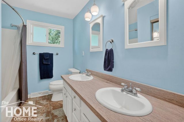 1208 Harding Avenue, Owosso, MI 48867