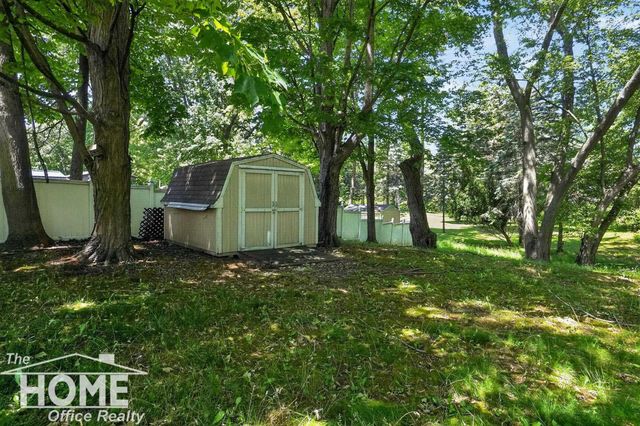1208 Harding Avenue, Owosso, MI 48867