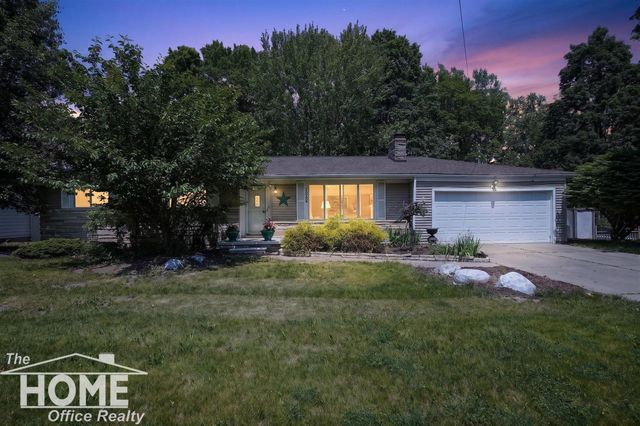 1208 Harding Avenue, Owosso, MI 48867