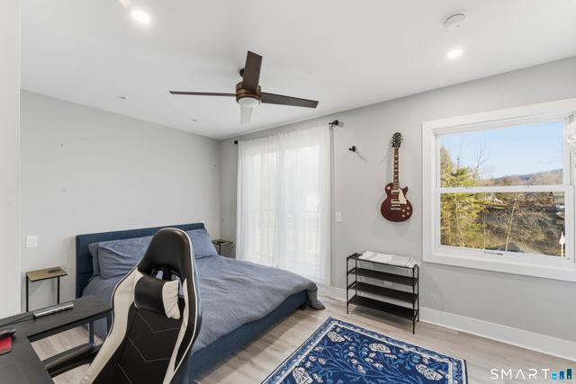 12 Bankside Trail, Newtown, CT 06482