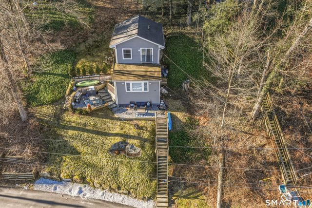 12 Bankside Trail, Newtown, CT 06482