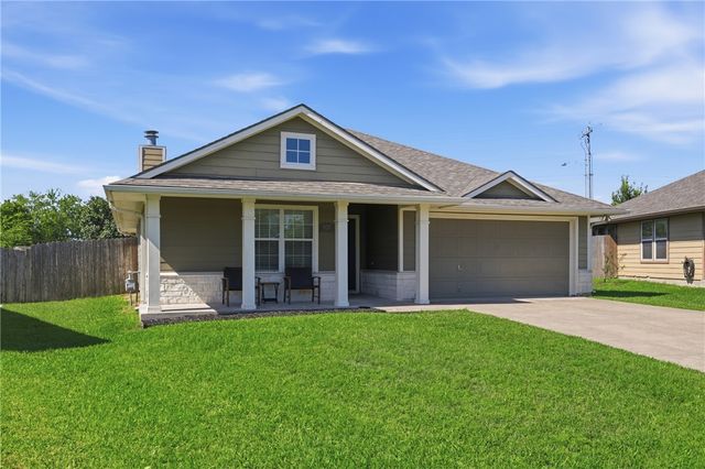 937 Crested Point Drive, College Station, TX 77845
