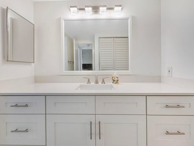 235 PINE HOV Circle A-2, Greenacres, FL 33463