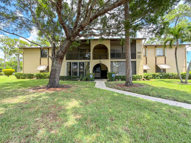 235 PINE HOV Circle A-2, Greenacres, FL 33463