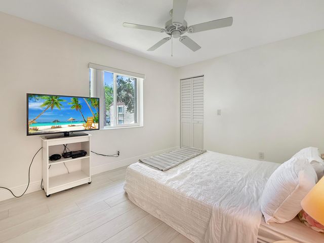235 PINE HOV Circle A-2, Greenacres, FL 33463