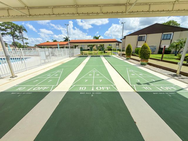 235 PINE HOV Circle A-2, Greenacres, FL 33463
