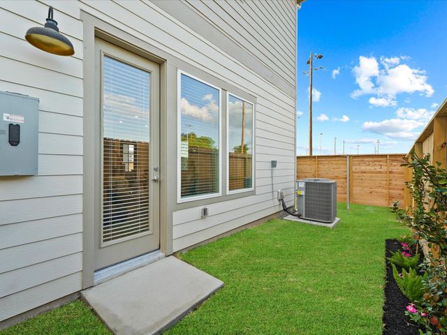 6453 Rena Street, Houston, TX 77092