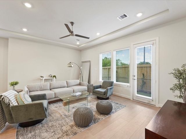 6453 Rena Street, Houston, TX 77092