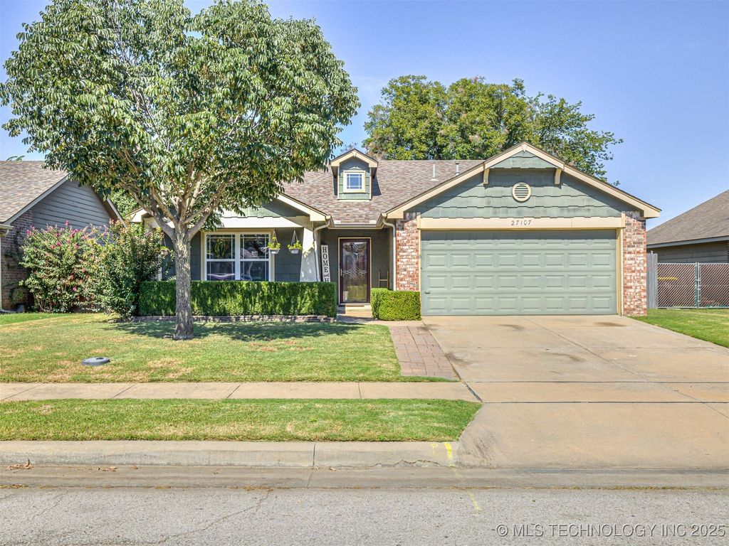 27107 E 123rd Street, Coweta, OK 74429