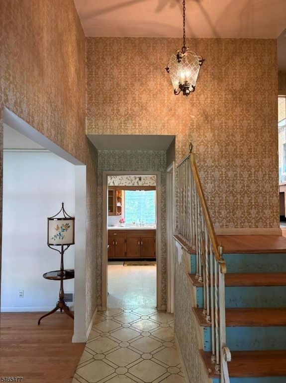 6 Stanford Ct., West Orange Twp., NJ 07052 — photo 4