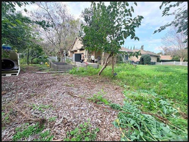 915 Cookie, Fallbrook, CA 92028