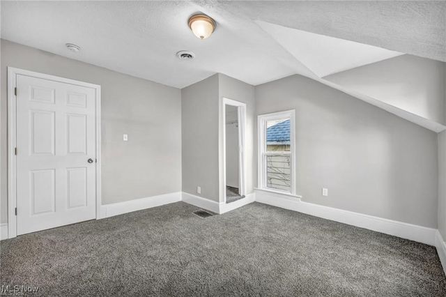 1566 Winchester Avenue, Lakewood, OH 44107