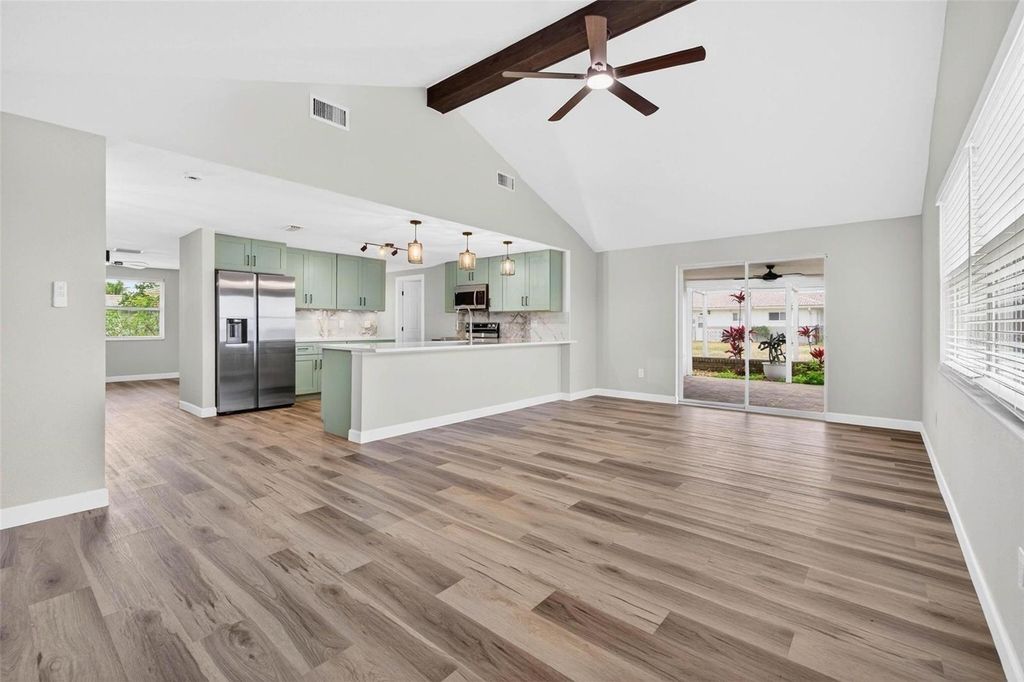 Image 11 of property listing at 4001 TOPSAIL TRAIL, New Port Richey, FL 34652