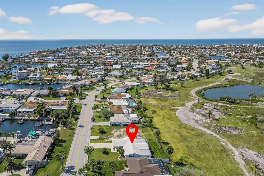 Image 35 of property listing at 4001 TOPSAIL TRAIL, New Port Richey, FL 34652