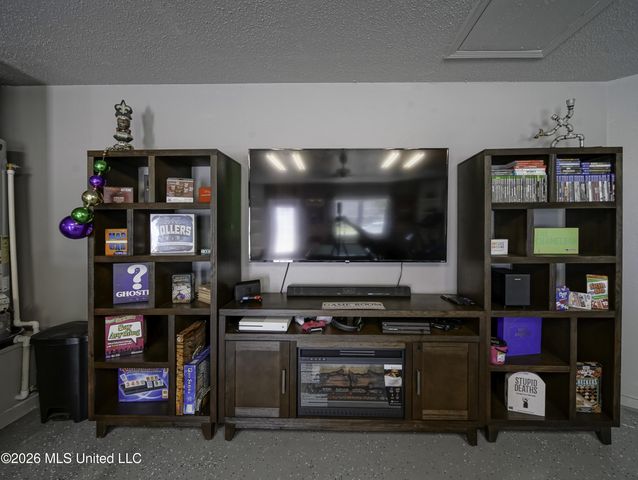 14188 N Country Hills Drive, Gulfport, MS 39503