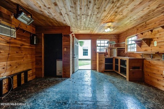 14188 N Country Hills Drive, Gulfport, MS 39503