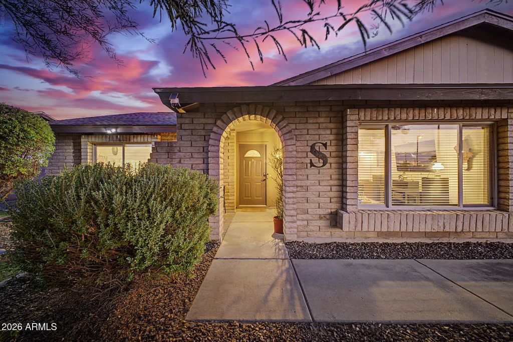 5309 W SWEETWATER Avenue, Glendale, AZ 85304 — photo 3