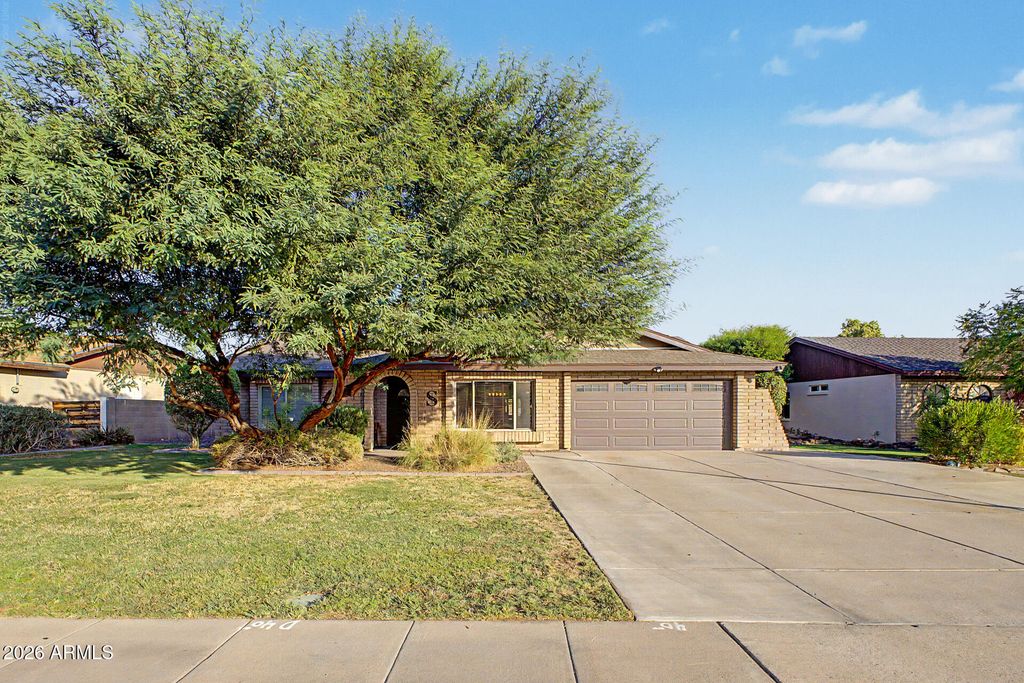 5309 W SWEETWATER Avenue, Glendale, AZ 85304 — photo 5
