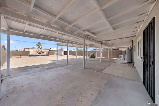 2265 S Madison Ave, Yuma, AZ 85364