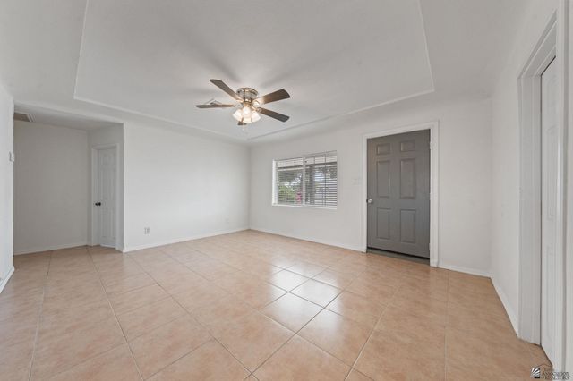 2265 S Madison Ave, Yuma, AZ 85364