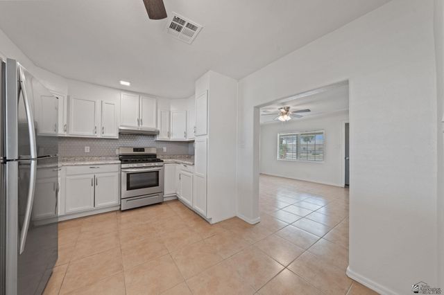 2265 S Madison Ave, Yuma, AZ 85364