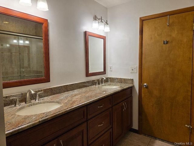 731 Panorama Drive, Mohegan Lake, NY 10547