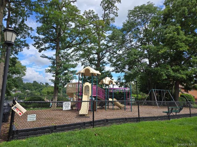 731 Panorama Drive, Mohegan Lake, NY 10547