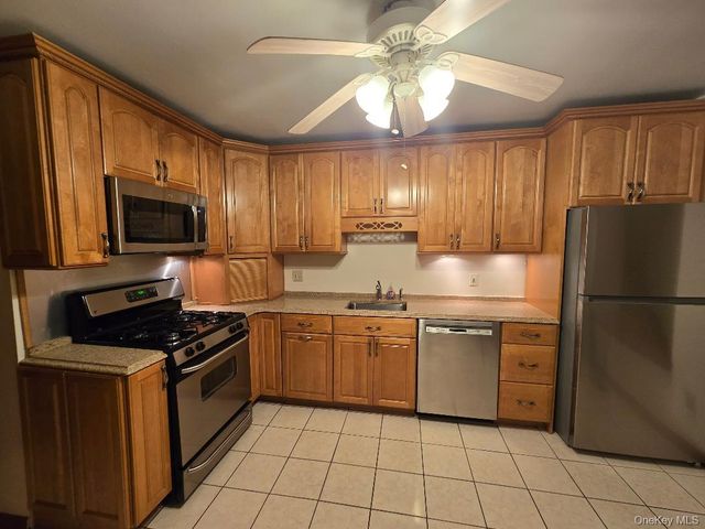 731 Panorama Drive, Mohegan Lake, NY 10547