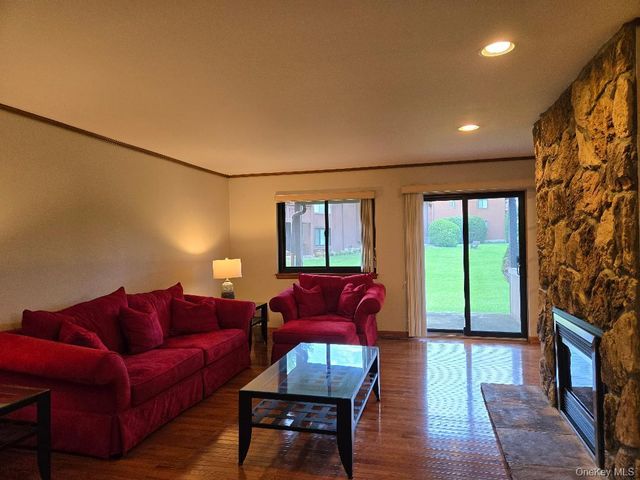 731 Panorama Drive, Mohegan Lake, NY 10547