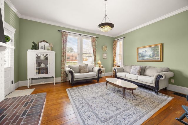 209 Lexington Road, Lancaster, KY 40444