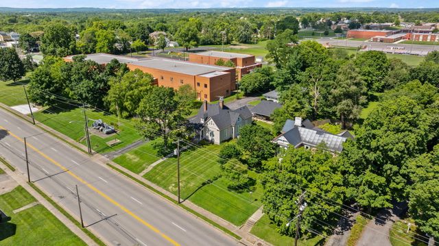 209 Lexington Road, Lancaster, KY 40444