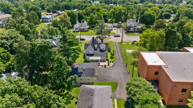 209 Lexington Road, Lancaster, KY 40444