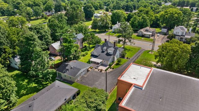 209 Lexington Road, Lancaster, KY 40444