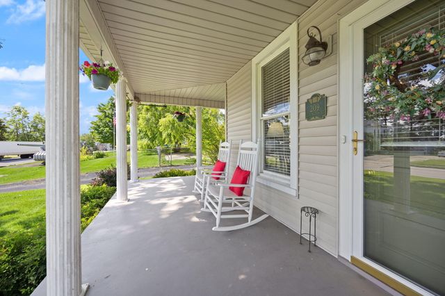 209 Lexington Road, Lancaster, KY 40444