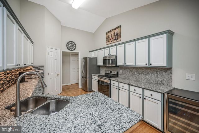 204 TALL PINES AVE, Locust Grove, VA 22508