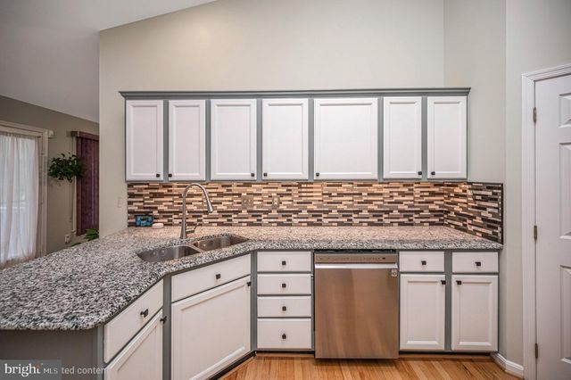 204 TALL PINES AVE, Locust Grove, VA 22508