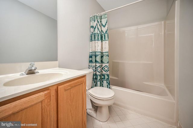 204 TALL PINES AVE, Locust Grove, VA 22508