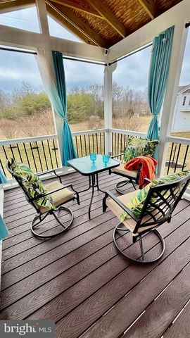 2501 FRIENDSHIP HEIGHTS DR, Fort Washington, MD 20744