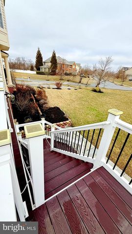 2501 FRIENDSHIP HEIGHTS DR, Fort Washington, MD 20744