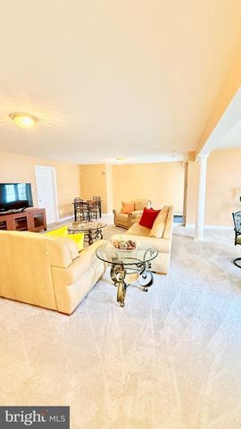 2501 FRIENDSHIP HEIGHTS DR, Fort Washington, MD 20744